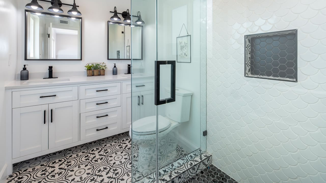 The Ultimate Guide to Shower Conversions in Nashville